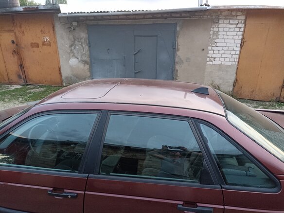 1991 Volkswagen Passat B3, пурпурный - вид 6