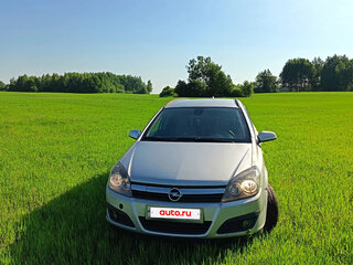 2006 Opel Astra H Рестайлинг, серебристый, 550000 рублей, вид 1