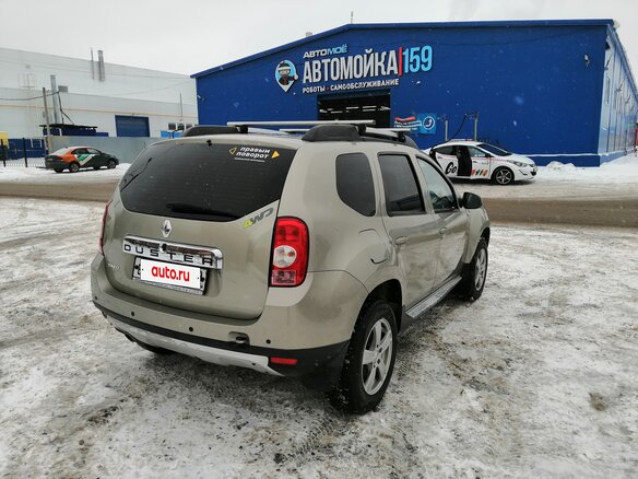 2013 Renault Duster I, бежевый, 750000 рублей - вид 3