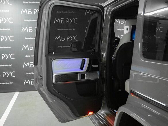 2026 Mercedes-Benz G-Класс AMG 63 AMG II (W465) Рестайлинг, серый - вид 24