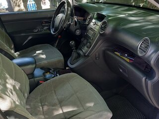 2011 Kia Carens II (UN), серебристый, 820000 рублей, вид 5