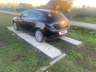 2010 Opel Astra J, чёрный, 485000 рублей, вид 2