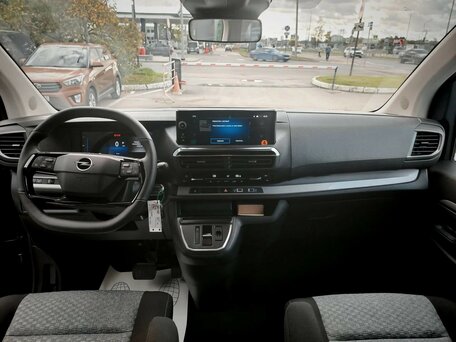 2026 Opel Zafira Life, серебристый, 6299000 рублей, вид 2