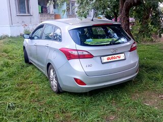 2013 Hyundai i30 II, серебристый, 900000 рублей, вид 3