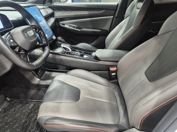 2024 Geely Cityray, белый, 2270000 рублей - вид 11