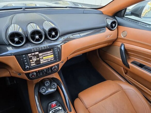 2011 Ferrari FF, серый, 15080000 рублей - вид 7