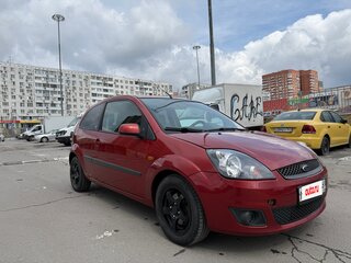 2007 Ford Fiesta Mk5, красный, 550000 рублей, вид 1