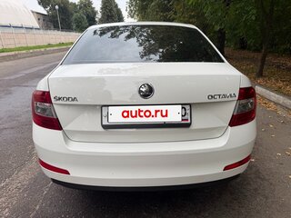 2013 Skoda Octavia III (A7), белый, 1030000 рублей, вид 4