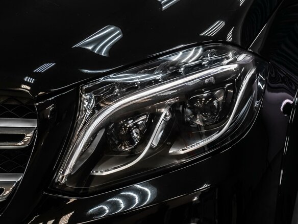 2018 Mercedes-Benz GLS 400 I (X166), чёрный, 5099000 рублей - вид 5