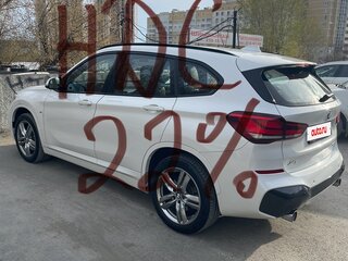 2020 BMW X1 20i xDrive II (F48) Рестайлинг, белый, 3550000 рублей, вид 1
