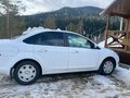 2010 Ford Focus II Рестайлинг, белый, 380000 рублей - вид 1
