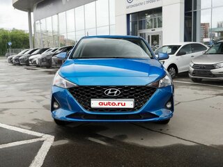 2021 Hyundai Solaris II Рестайлинг, синий, 1470000 рублей, вид 3