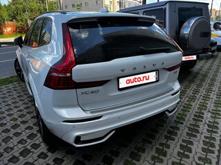 2021 Volvo XC60 II Рестайлинг, белый, 5100000 рублей, вид 4
