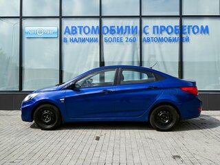 2013 Hyundai Solaris I, синий, 729000 рублей, вид 2