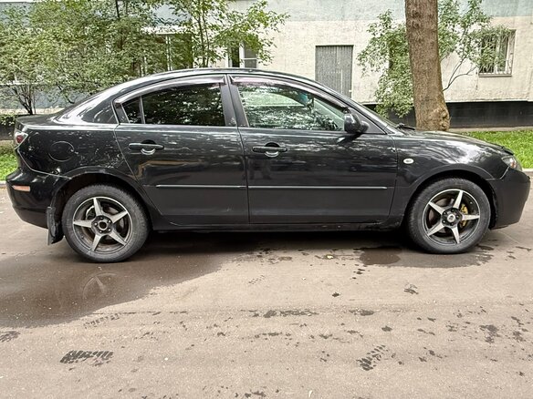 2006 Mazda 3 I (BK) Рестайлинг, чёрный, 360000 рублей - вид 3