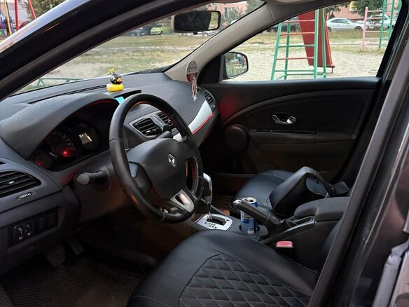 2012 Renault Fluence I, чёрный, 600000 рублей - вид 4