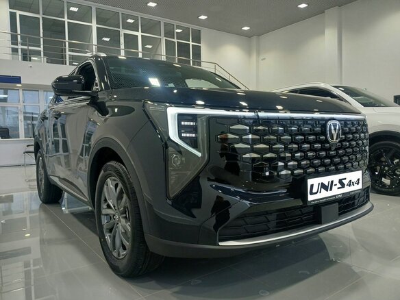 2026 Changan UNI-S I Рестайлинг, чёрный, 3149900 рублей - вид 1