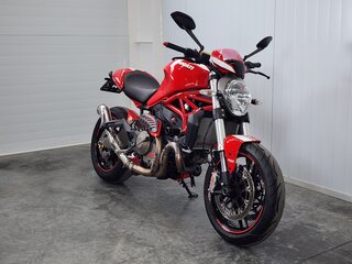 2015 Ducati Monster 821, красный, 549000 рублей, вид 2