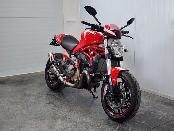 2015 Ducati Monster 821, красный, 549000 рублей - вид 1