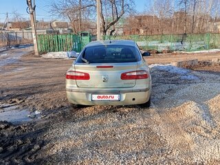 2004 Renault Laguna II, зелёный, 220000 рублей, вид 5