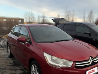 2012 Citroen C4 II, красный, 650000 рублей, вид 2