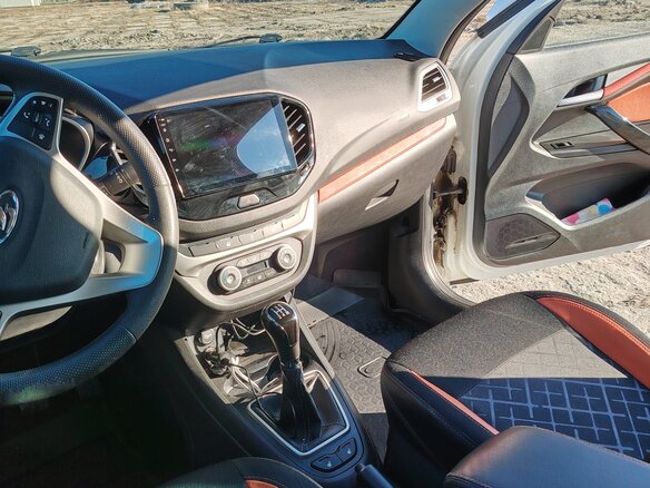 2019 Lada (ВАЗ) Vesta Cross I, белый, 1040000 рублей - вид 11