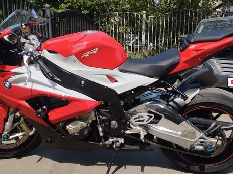 2015 BMW S 1000 RR, пурпурный, 1200000 рублей, вид 1
