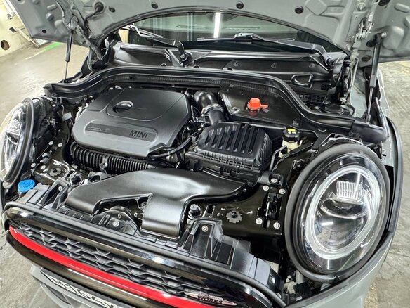 2021 Mini Hatch JCW III (F55/F56) Рестайлинг, серый, 3900000 рублей - вид 18