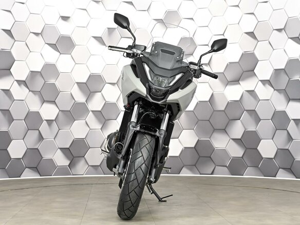 2026 Honda NC 750X, чёрный, 1477000 рублей - вид 4