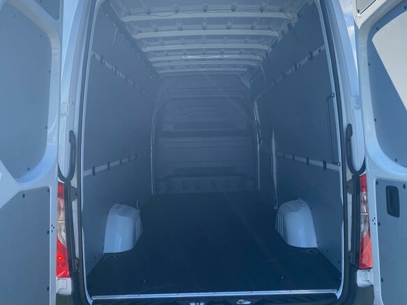 2025 Mercedes-Benz Sprinter, белый, 6804000 рублей - вид 24