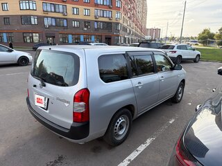 2020 Toyota Probox I Рестайлинг, серебристый, 1350000 рублей, вид 4