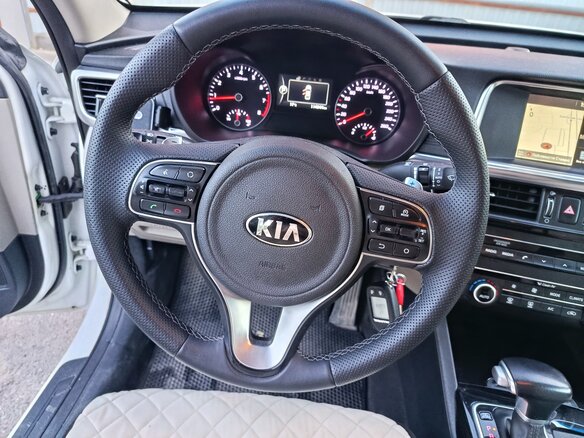 2017 Kia Optima IV, белый, 1930000 рублей - вид 10