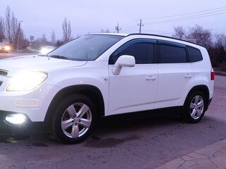 2012 Chevrolet Orlando I, белый, 1500000 рублей, вид 1