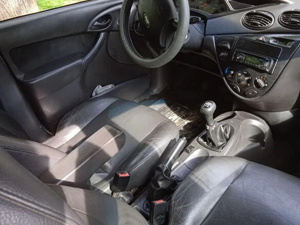 2002 Ford Focus I Рестайлинг, серебристый, 249000 рублей - вид 5