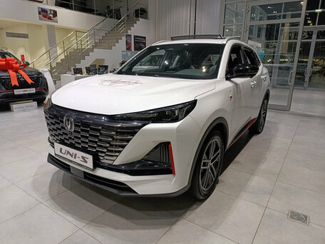 2025 Changan UNI-S I, белый, 3179900 рублей, вид 1