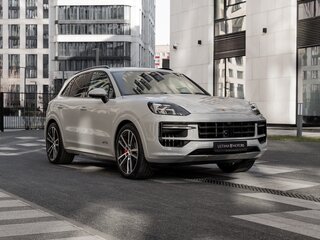2024 Porsche Cayenne GTS III Рестайлинг, серый, 20990000 рублей, вид 3