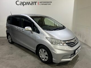 Honda Freed I Рестайлинг