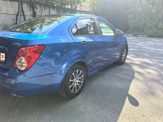 2012 Chevrolet Aveo II, синий, 500000 рублей, вид 4