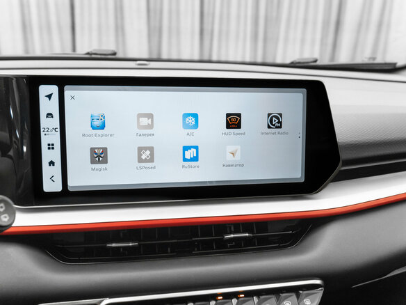 2024 Geely Coolray (Binyue Cool) I Рестайлинг, фиолетовый, 2180000 рублей - вид 25