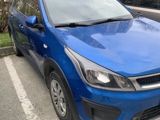 2020 Kia Rio X IV Рестайлинг, синий, 1300000 рублей, вид 2