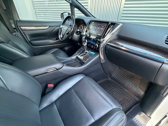 2021 Toyota Alphard III Рестайлинг, белый - вид 22
