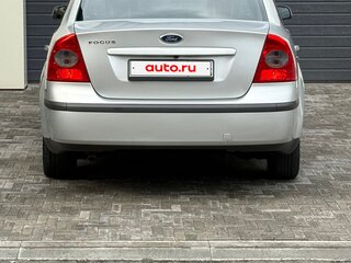 2007 Ford Focus II Рестайлинг, серебристый, 550000 рублей, вид 3