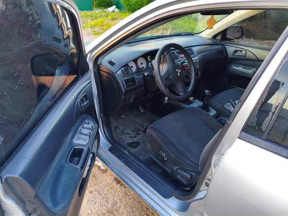 2006 Mitsubishi Lancer IX Рестайлинг, серебристый, 210000 рублей - вид 7