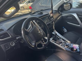2018 Mitsubishi Pajero Sport III, серый, 2850000 рублей, вид 2