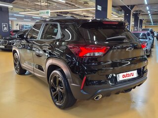 2023 Chevrolet TrailBlazer III, чёрный, 2850777 рублей, вид 3