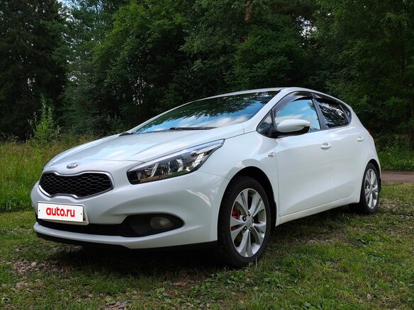 2013 Kia Ceed II, белый, 990000 рублей