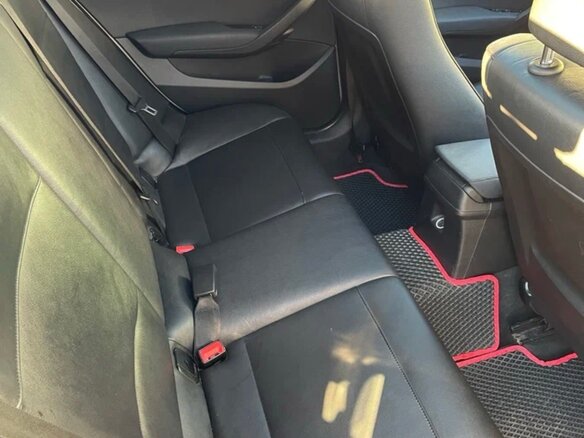 2010 BMW X1 18d I (E84), серебристый, 980000 рублей - вид 12