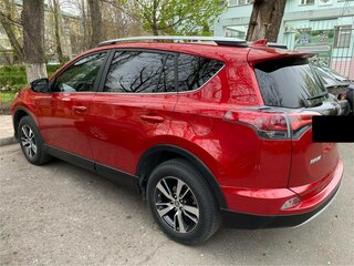 2017 Toyota RAV4 IV (XA40) Рестайлинг, красный, 1950000 рублей, вид 5