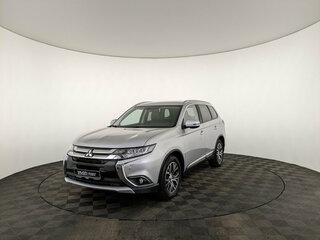 2017 Mitsubishi Outlander III Рестайлинг 2, серебристый, 2150000 рублей, вид 1
