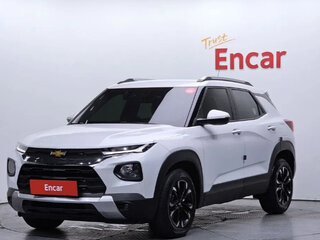 2022 Chevrolet TrailBlazer III, белый, 1684000 рублей, вид 1